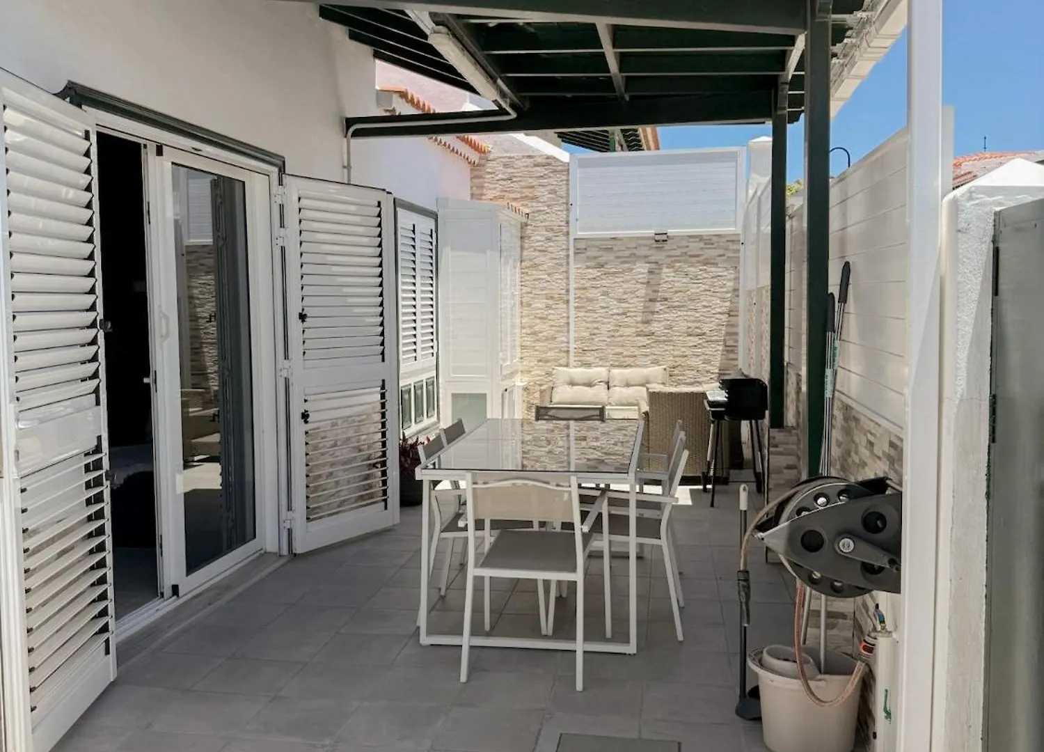 펜션 Pambnb - House Next To The Beach, Terrace, Fiber Wi-Fi, Bbq Abades